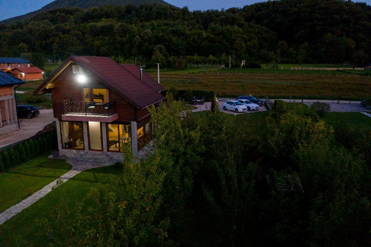 Casa Dellˇ Amore Villa Bihac Ngoại thất bức ảnh