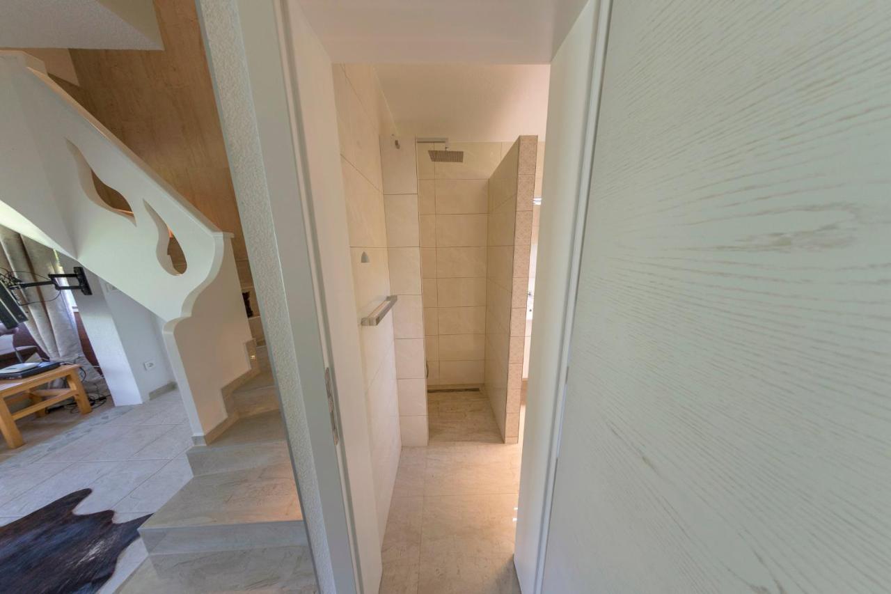 Casa Dellˇ Amore Villa Bihac Ngoại thất bức ảnh