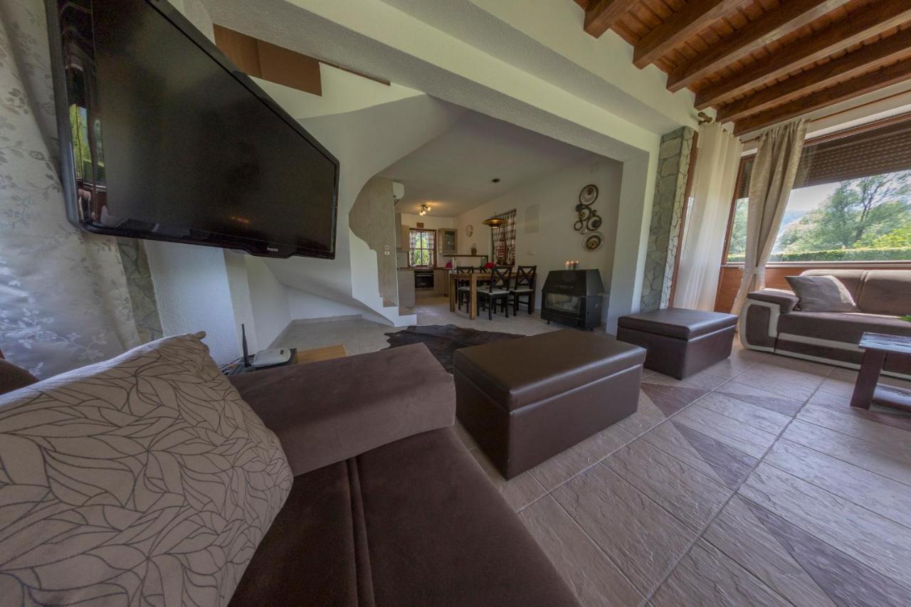 Casa Dellˇ Amore Villa Bihac Ngoại thất bức ảnh