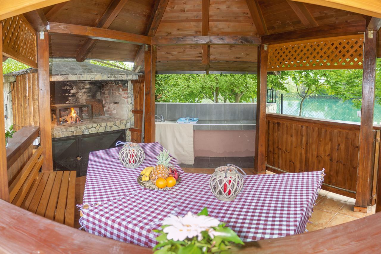 Casa Dellˇ Amore Villa Bihac Ngoại thất bức ảnh
