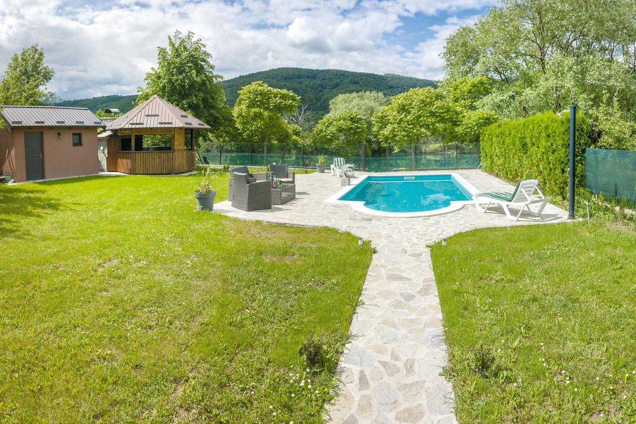 Casa Dellˇ Amore Villa Bihac Ngoại thất bức ảnh