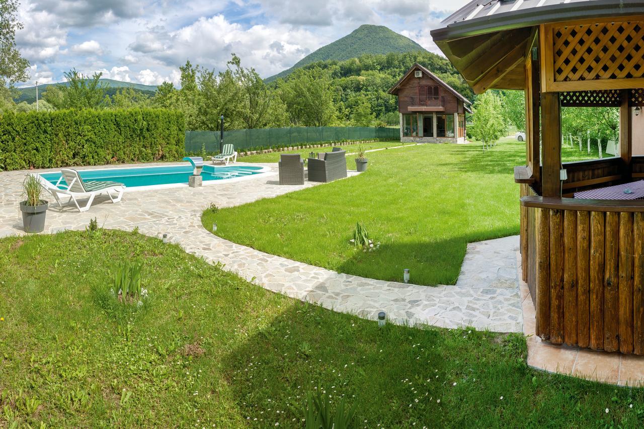 Casa Dellˇ Amore Villa Bihac Ngoại thất bức ảnh