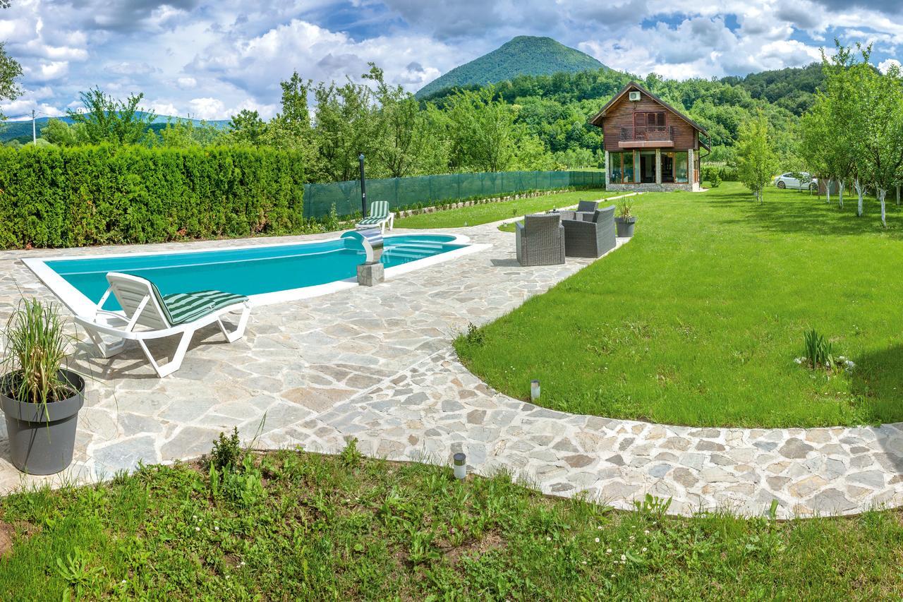 Casa Dellˇ Amore Villa Bihac Ngoại thất bức ảnh